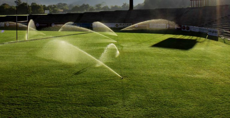 Irrigazione per campi da calcio e golf
